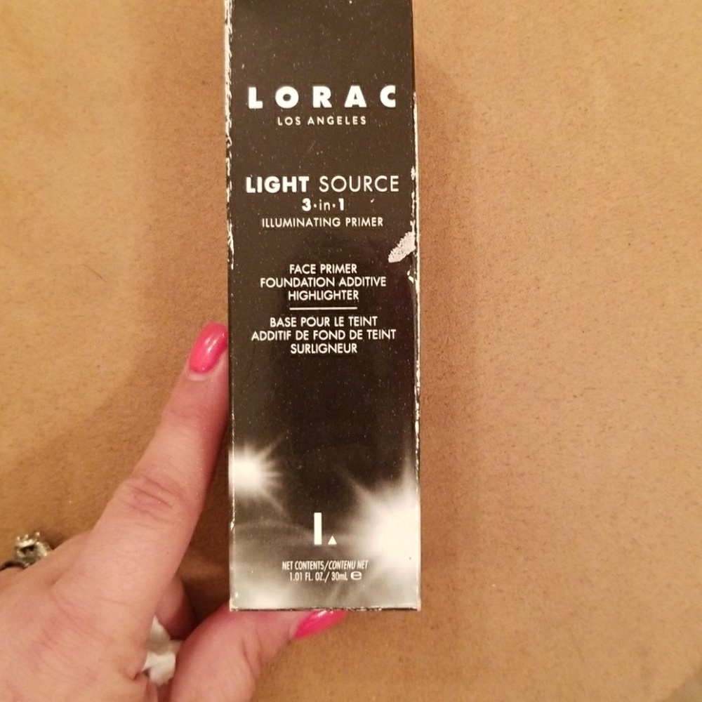 💰SOLD💰BNIB LORAC LIGHT SOURCE 3IN1